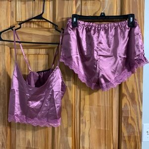 New With Tags SHEIN Pink Satin Pajama set size large